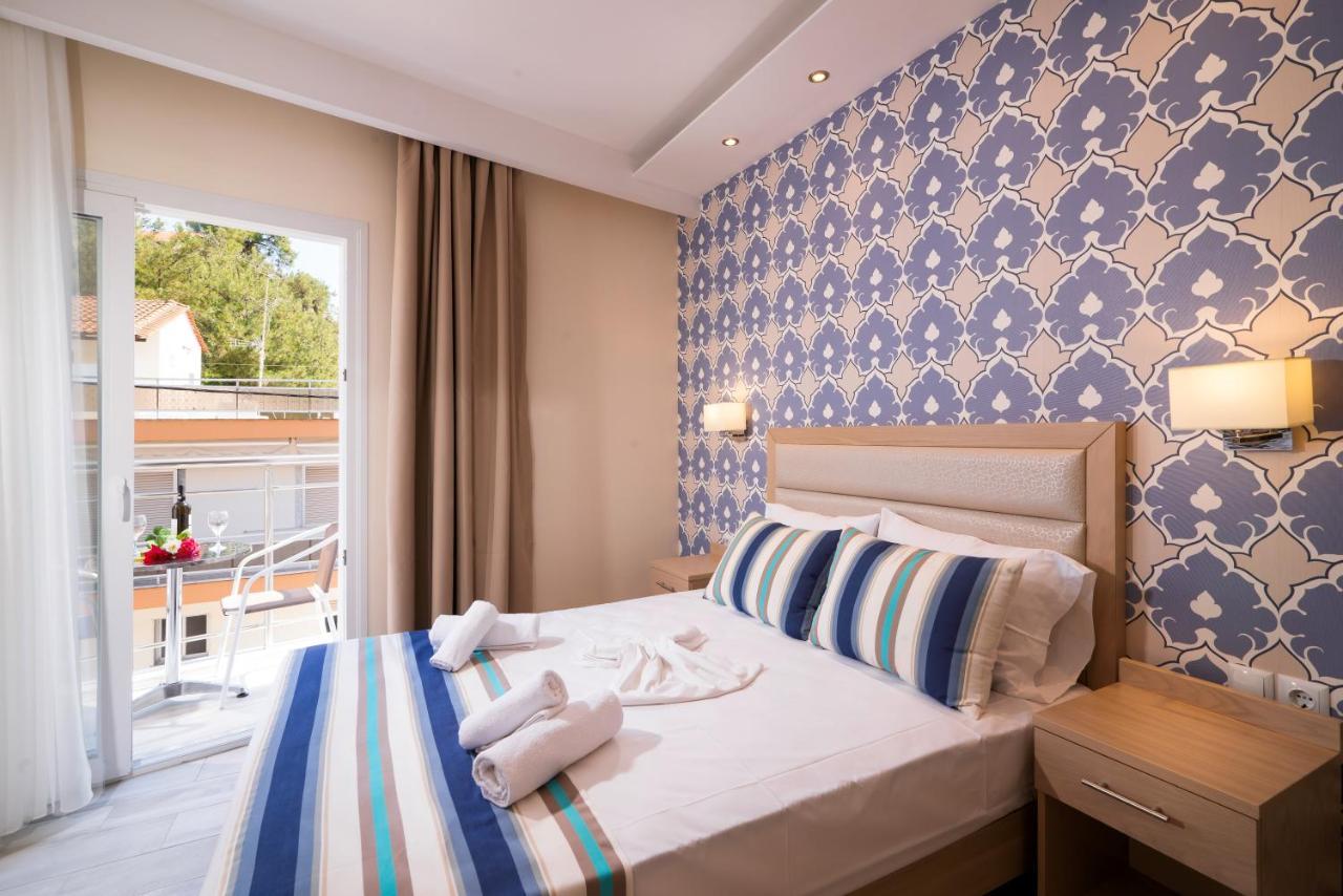 الشقق الفندقية يميناريافي  Star Bay Luxury المظهر الخارجي الصورة