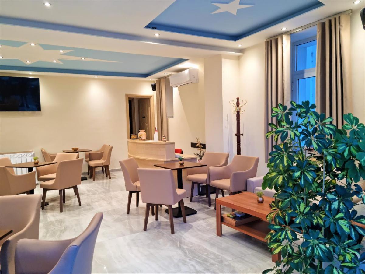 الشقق الفندقية يميناريافي  Star Bay Luxury المظهر الخارجي الصورة